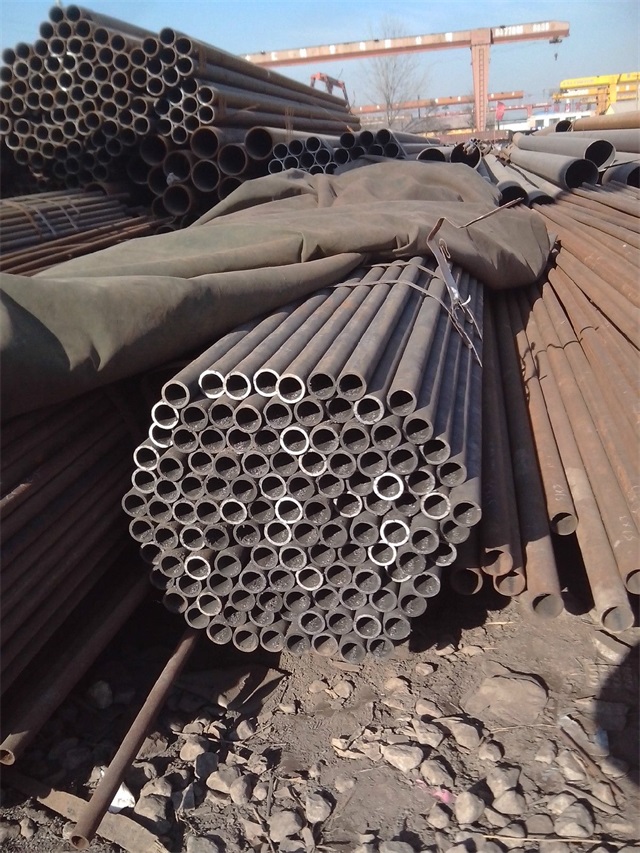 阿坝小口径精密无缝钢管