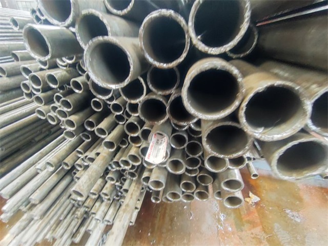 阿坝大口径精密无缝钢管